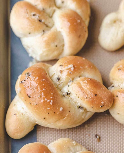 Homemade Garlic Knots