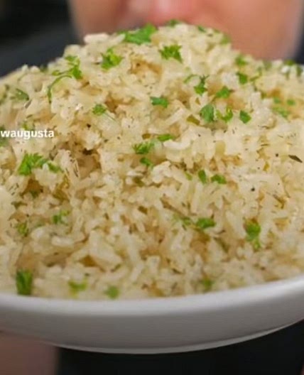 Greek-Style Lemon Rice