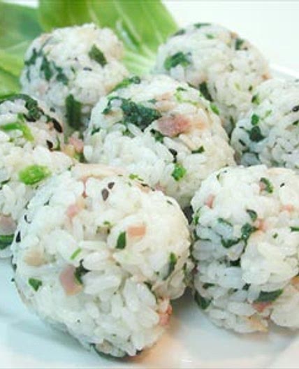 시금치베이컨주먹밥