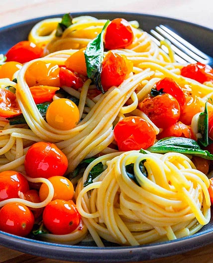 Pasta With Cherry Tomatoes