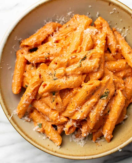 Tomato Goat Cheese Pasta