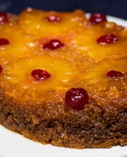 5 Ingredient Crockpot Pineapple Upside Down Cake