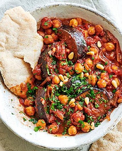 Aubergine & chickpea stew