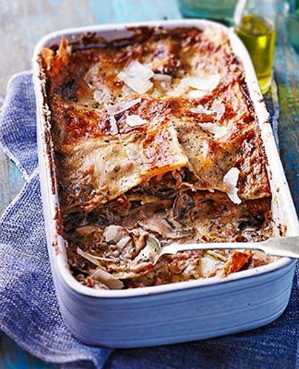 Vincisgrassi (Wild mushroom & prosciutto lasagne)