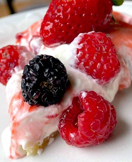 Strawberry Cream Pie (Low Carb)