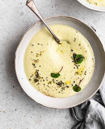 3-Ingredient Zucchini Soup