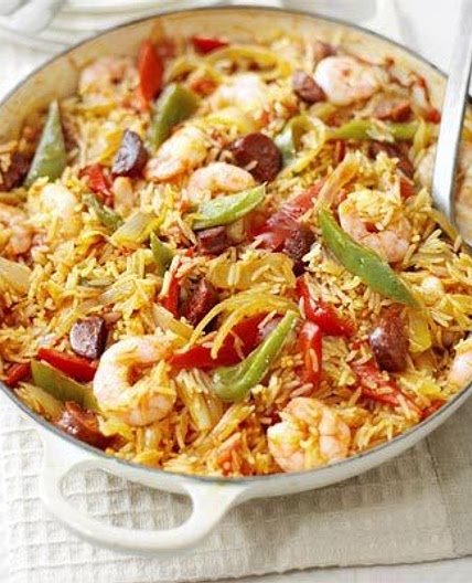 Spanish rice & prawn one-pot