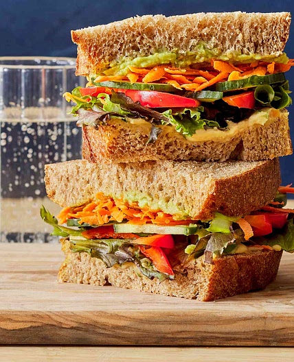 Veggie & Hummus Sandwich