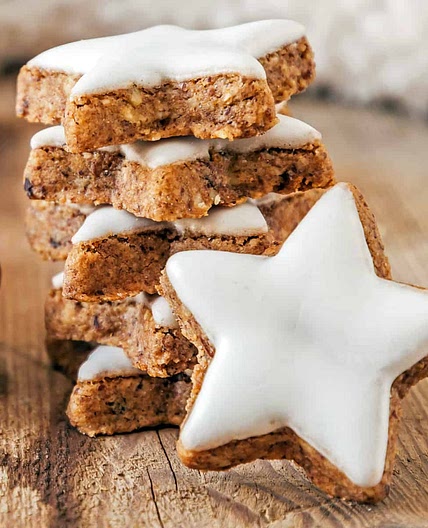 Zimtsterne (German Cinnamon Stars)