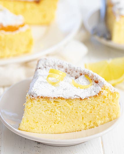 4 Ingredient Fluffy Lemon Cheesecake