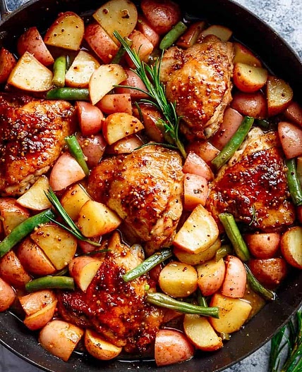 Honey Mustard Chicken & Potatoes (ONE PAN)