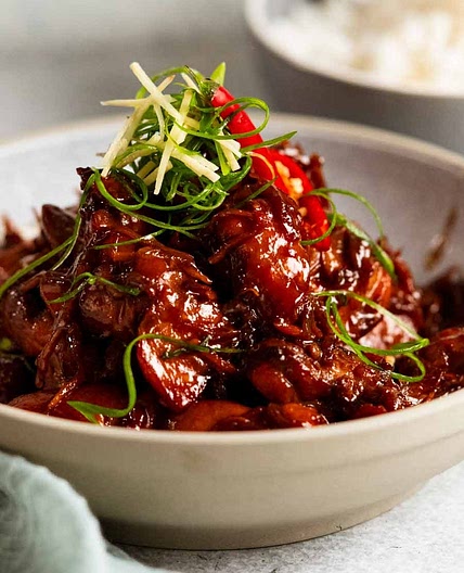 Vietnamese Caramel Ginger Chicken