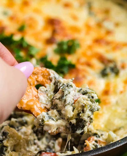 Cheesy Baked Spinach Dip