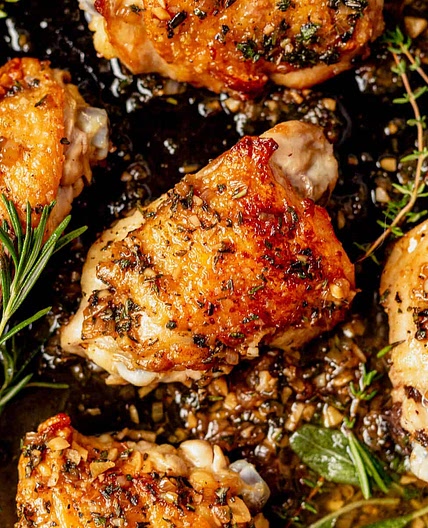 Cast Iron Skillet Chicken Thighs