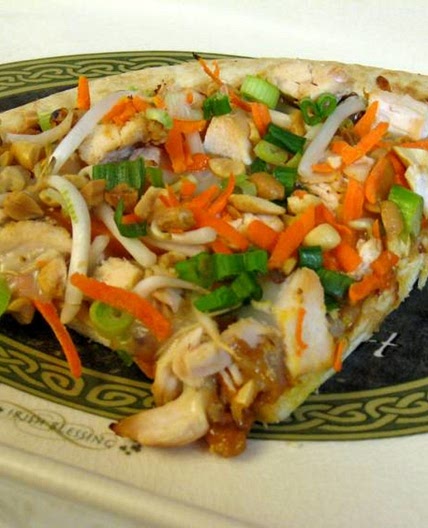 Spicy Thai Chicken Pizza With Peanut Sauce