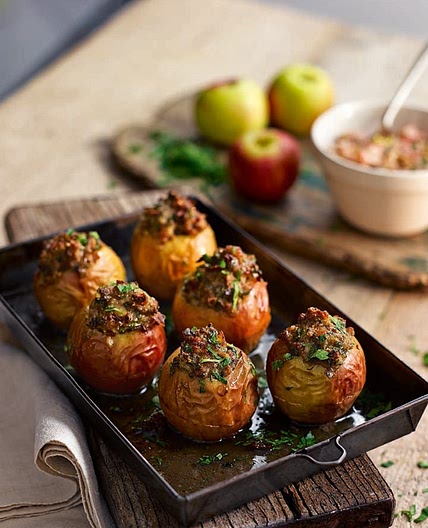 Veal and pancetta-stuffed apples