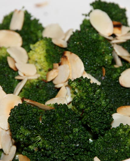 Broccoli & Almond With Lemon Butter