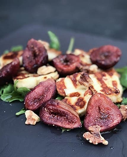 Balsamic Roasted Figs and Halloumi Salad | The Devil Wears Salad