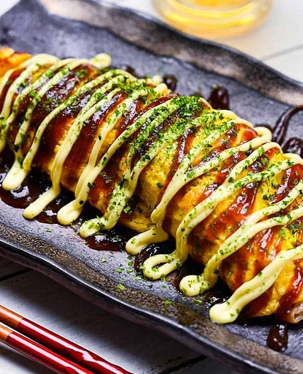 Tonpeiyaki (Pork Belly and Cabbage Omelette)