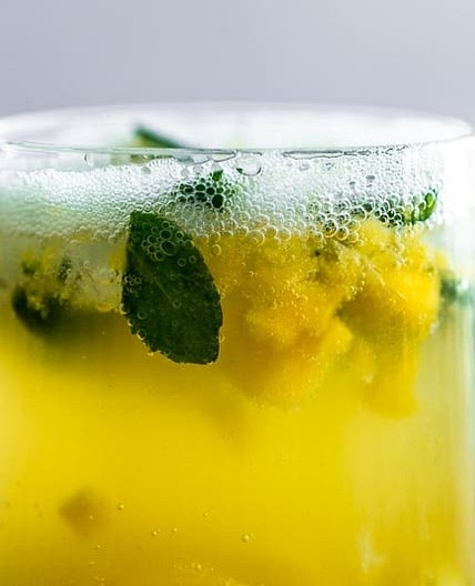 MANGO MOJITO