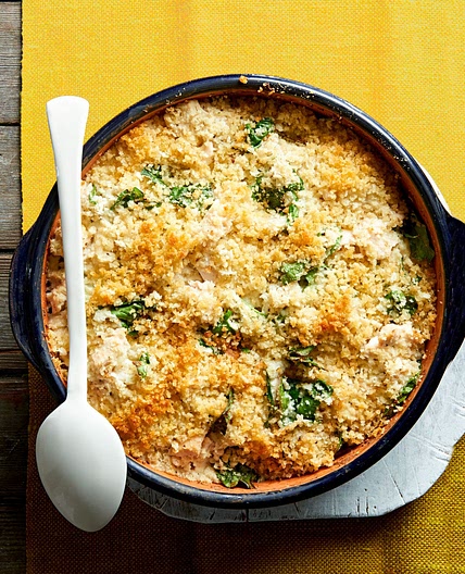 This Creamy Chicken Alfredo Cauliflower Rice Bake Is So Good