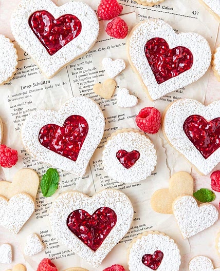 Raspberry Linzer Cookies