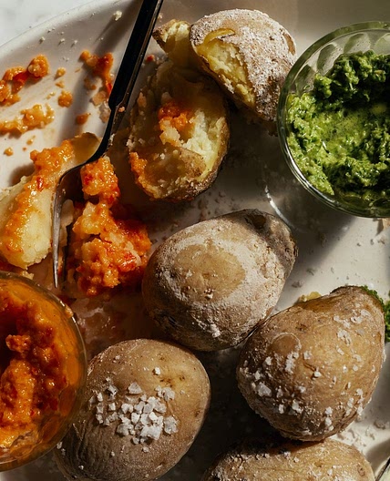 Quick and easy mojo picón salsa, two ways