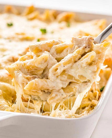 Chicken Alfredo Bake