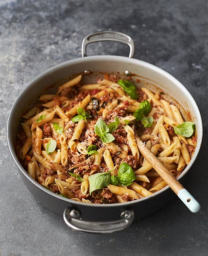 Sarah Millican's Tuscan sausage & tomato pasta
