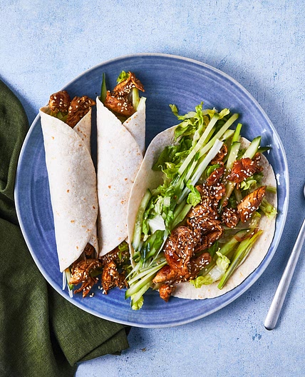 Shredded Hoisin Chicken Wraps