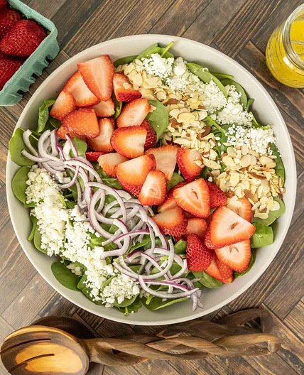 Strawberry Spinach Salad