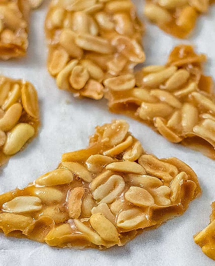Keto Peanut Brittle