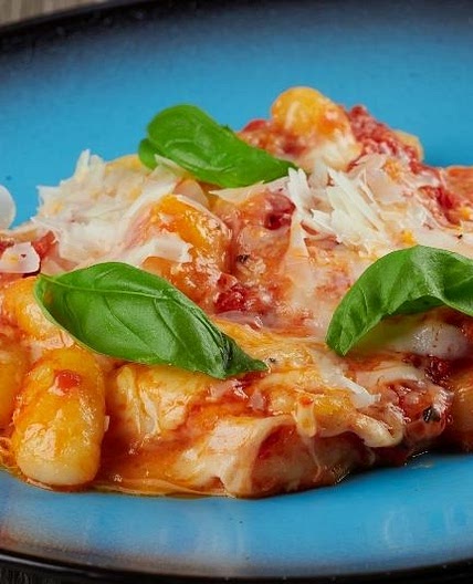 One Pot Tomato & Mozzarella Baked Gnocchi