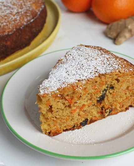 One-Bowl Tzimmes Cake