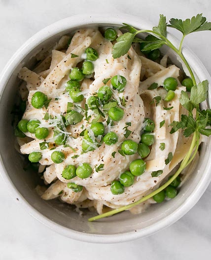 Cauliflower Alfredo with Peas