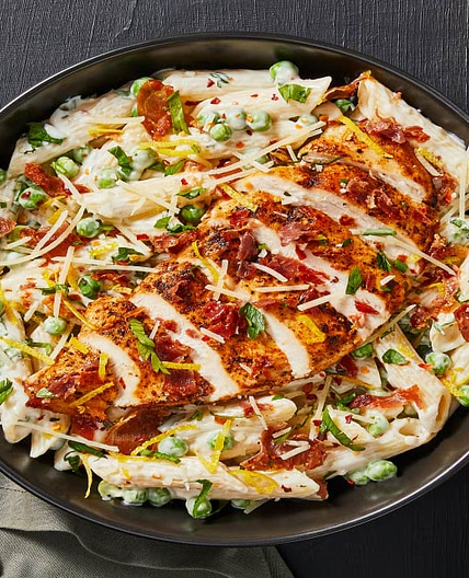 Palermo Prosciutto & Chicken Penne with Peas & Parm
