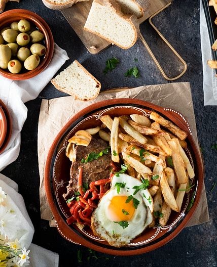 Azores-Style Regional Steak (Bife à Regional)