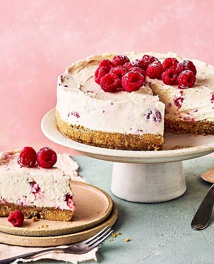 No-bake raspberry cheesecake