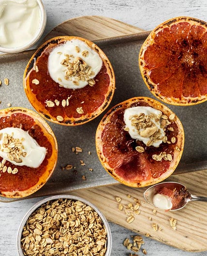 Grapefruit brûlée mit Granola