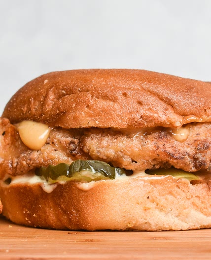Low-FODMAP ‘Copycat’ Chick-Fil-A Chicken Sandwich; Gluten-free, Dairy-free