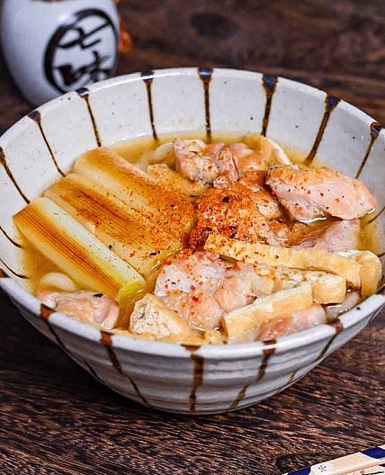Chicken Udon Noodle Soup (Tori Nanban Udon)