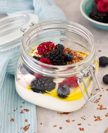 Früchtequark mit Leinöl