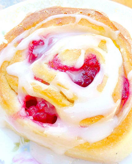 Raspberry and Vanilla Overnight Buns (from scratch)