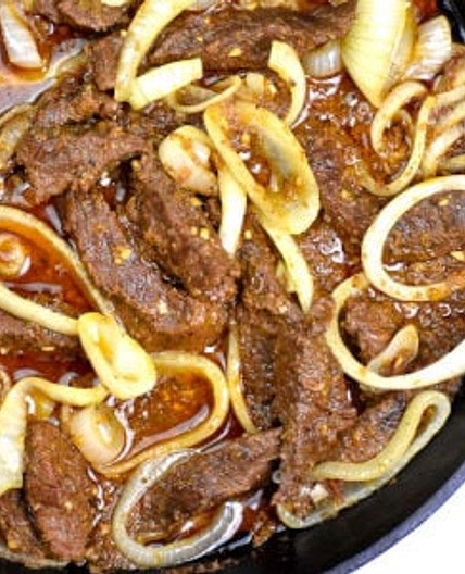 Bistec Encebollado (Steak & Onions)