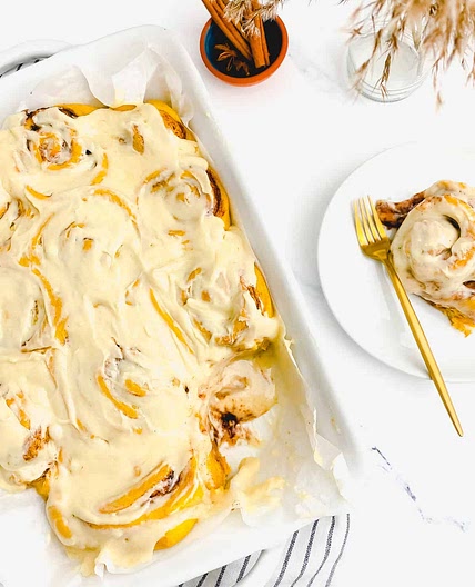 Pumpkin Spice Cinnamon Rolls