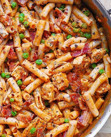 Spicy Chicken Pasta with Bacon and Peas