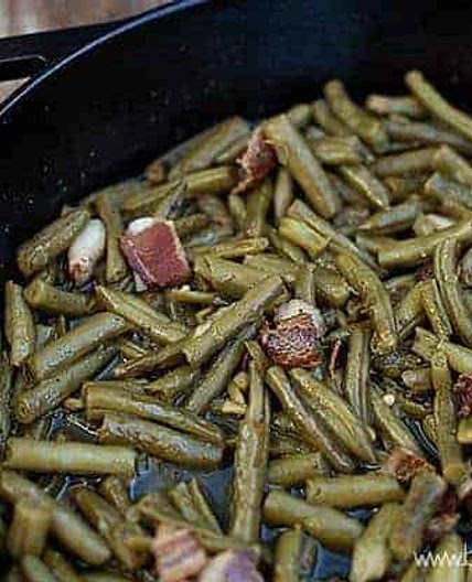 Green Beans with Bacon, Onions, and Tomatoes