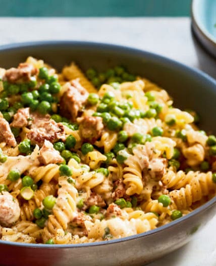 Nudeln mit Hack-Erbsen-Sauce