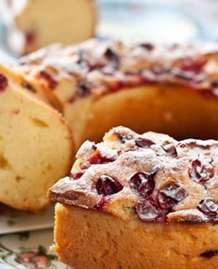 Творожный кекс с крыжовником