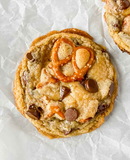 Peanut Butter Pretzel Cookies